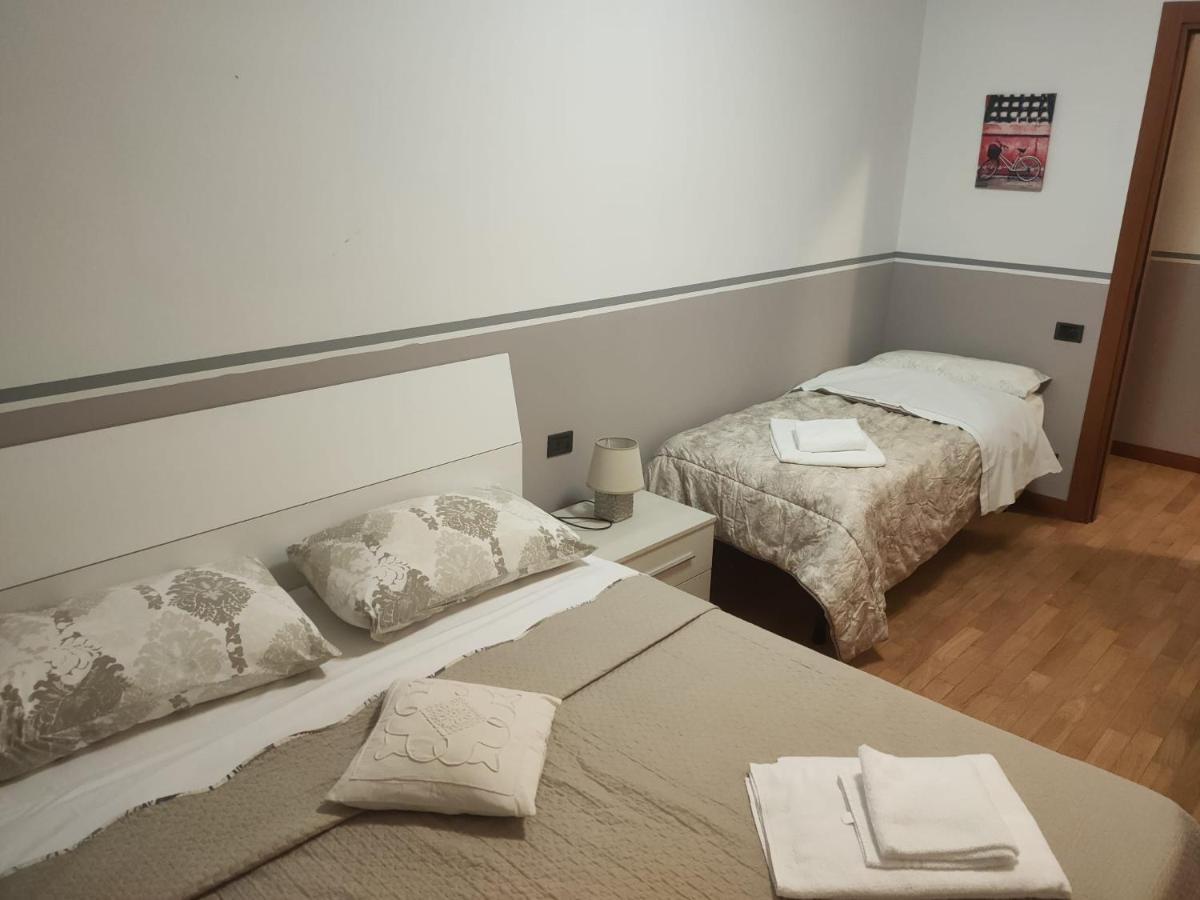 Matisse1 Appartement Bergamo Buitenkant foto